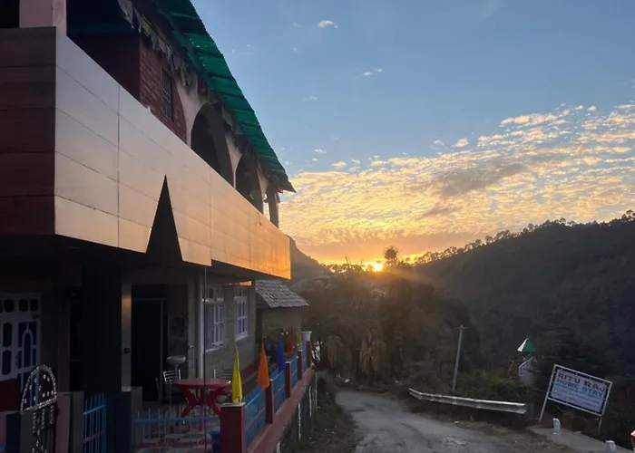 Ritu Raj Home Stay & Cafe