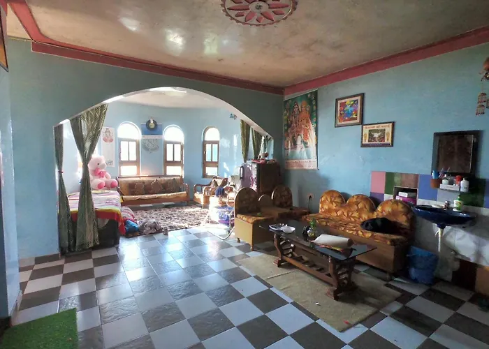 Ritu Raj Home Stay & Cafe