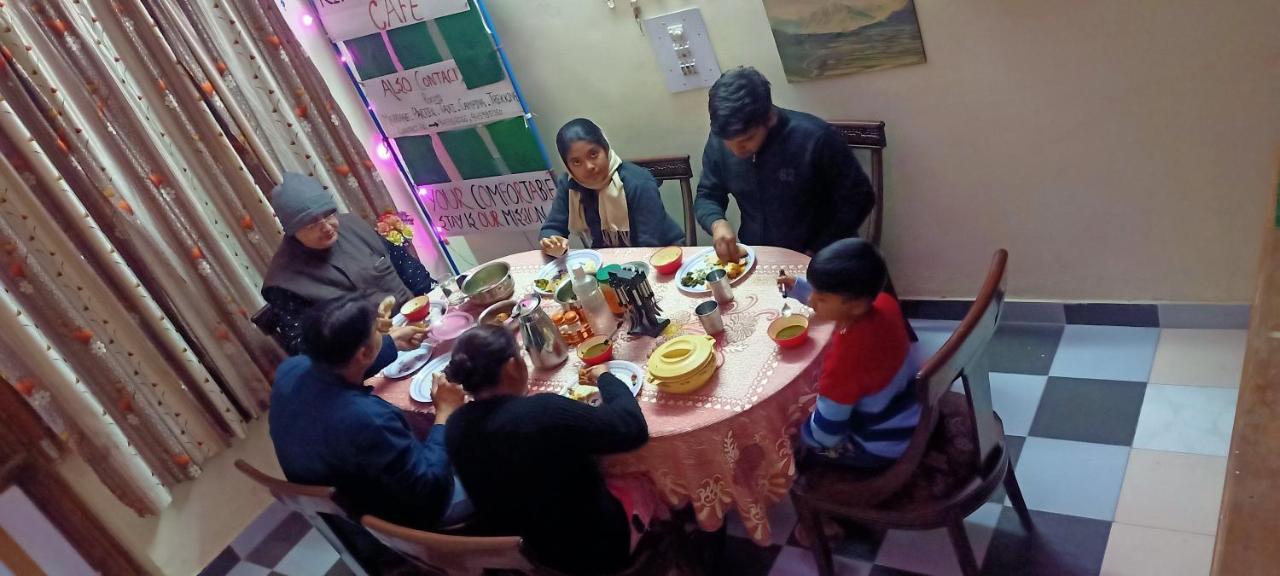 Ritu Raj & Cafe Homestay Malther